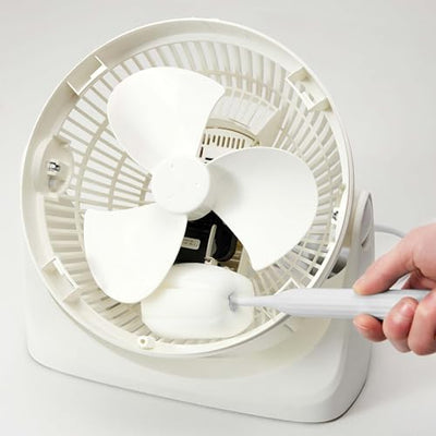 Amazon Basics Ventilatore da tavolo portatile, 18 cm, raffreddamento silenzioso, 3 impostazioni di velocità, inclinazione variabile a 90°, Bianco, 15,49 x 27,3 x 27,69 cm